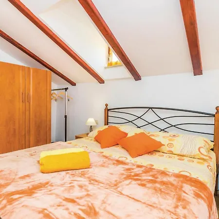 Holiday home Gorgeous In With Kitchen *